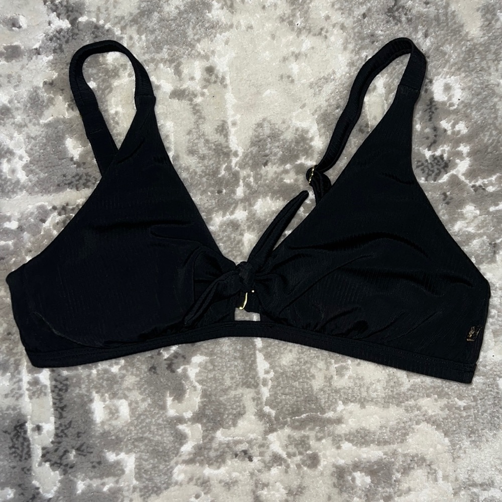 Bikini top